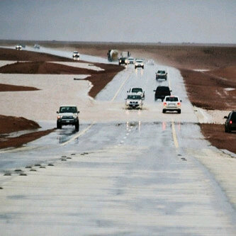 ‏☀ اتحادي ~ مدريدي ... خريج جامعة المؤسس تخصص صعوبات تعلم .. عاطل حاليا.. ساكن ببيتنا