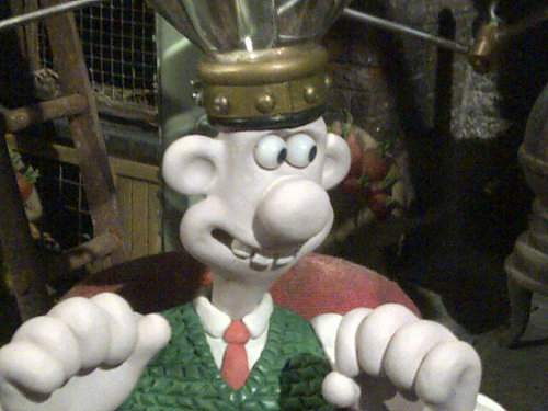 mechanoid42's profile picture. IT guy, general gadgetman, reluctant Apple savant, runner, brass player and gamer. 
My views are my own.
Also find me @mechman42.bsky.social