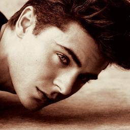 New and single. {FL/RP}