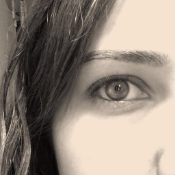 zeravla_nerak's profile picture. Soy zurda, fan del chocolate y colecciono moneditas de 10 centavos. Me gusta el número 7, la luna, el yin yang y Cheshire.