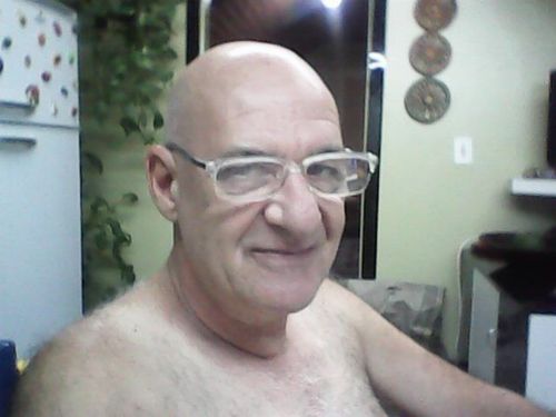 marcoan52264538's profile picture. revestimentos em paredes, armários e móveis, em tecidos,couros e pergaminhos