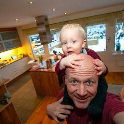 larjo's profile picture. 