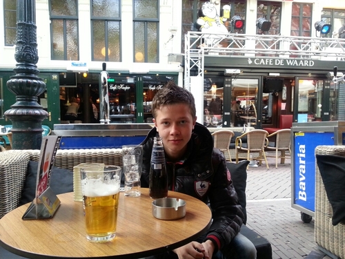 pistolen en rozen