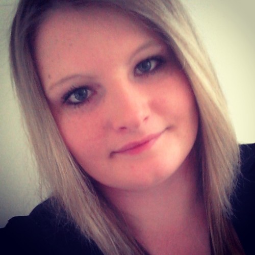 justemma7's profile picture. If your dreams don't scare you, they're not big enough ♥