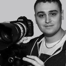 SteveCavePhoto's profile picture. Professional portrait and wedding photographer.