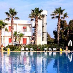 Villaggio Hotel Poseidone Beach Club***S

E...STATE CON NOI!!!!
