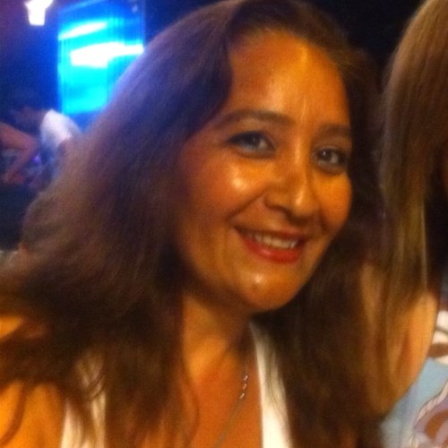 gulserencakinay's profile picture. 