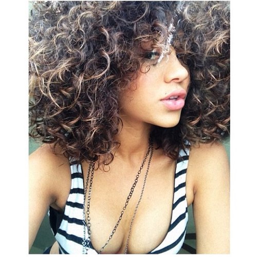 hiya im mariah.
