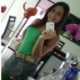 Namorando, feliz, feia....
Família meu tudo!