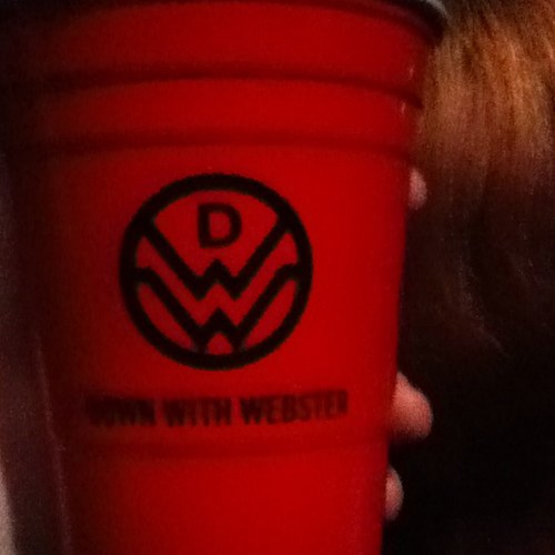 DWWhoarriors's profile picture. Hello... We're 2 (sometimes 3) Whoarriors ...we love music! #concertweirdo ♡ #WHOArrior