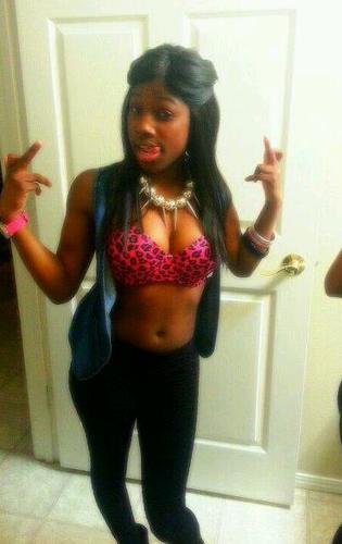 #TeamPretty#TeamDarkSkin#TeamSexy#TeamTHICK#TeamShort#TeamLovin D'#TeamT.W.E.R.K.E.R(;#TeamSumma Mfn B'#
