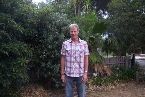 Accountant, Investor, Hawks (AFL) supporter