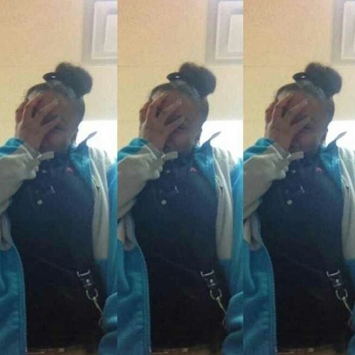 my personality will blow you away :) #TeamBubbleFace #TeamStinkaPot #Thuglyfe just mention me for a follow backk (: