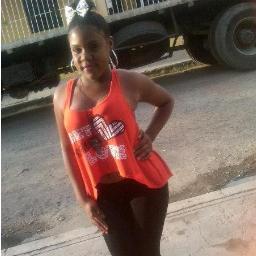 Soy Bacana No Desafino Sih nO Me Desafina Qkien Se Mete Con @anafrancelis Y Con @burbujiita_031 Se Mte Conmigo No Cojo Corte Con Ellas Por Qk son Mis Bff :*