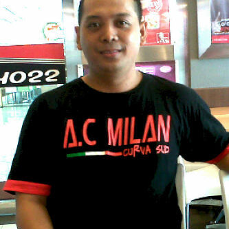 # Humouris / Member of @MilanistiOrId / MILAN Big Fans Nothing Else / The Prophet Muhammad SAW Is My Life Role Models In The World And The Hereafter / #