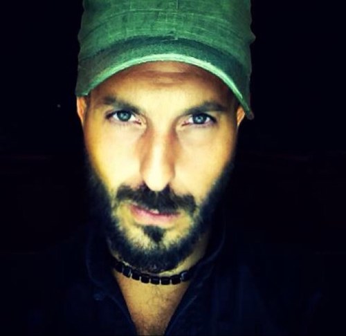 3d artist, visual artist, interest: photography, guerrilla marketing, vfx, motion graph., projection, map., and all kind of wonder.
owner of lucesintetica.com
