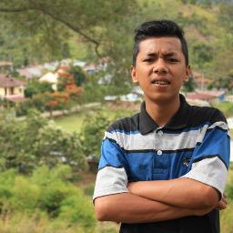 Hidup Penuh Kebencian  (Q╰_╯)==○☆‎(x,☉)