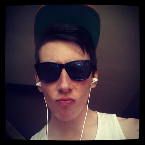 Yo! I am a bassist. Music is my life. Check out my band @ENFuk