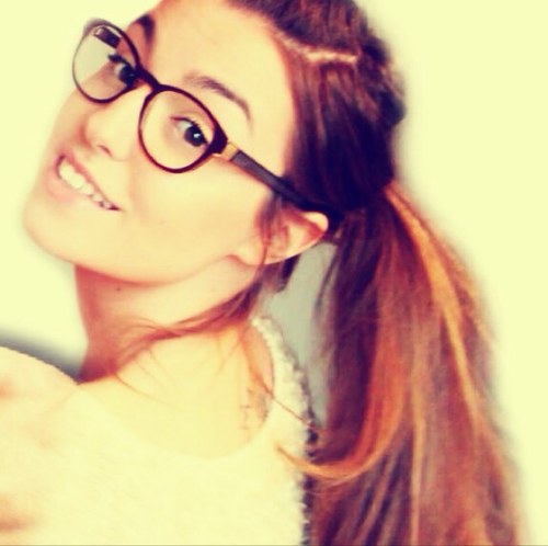 Hello there ^_^ I tend to be shy, sorry if Im awkward . #single (RP)