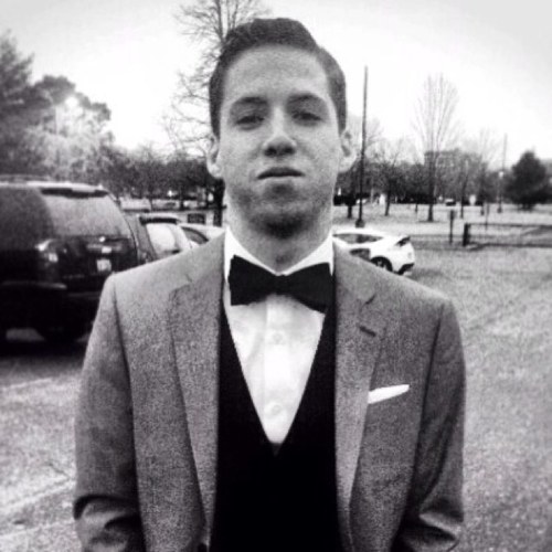 slonedesigns's profile picture. graphic design student