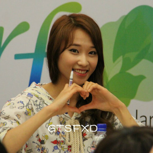 ☆♥『@SwagTownRP』SKARF's Maknae Jenny┊nineteen-ninety-six★┊Let's be friend \o/