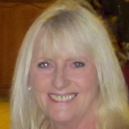 Follow me to learn how to be beautiful and access make up, skincare and body products shopping online. Hibiscus Bay Beauty Resort  for luxury cosmetics and more