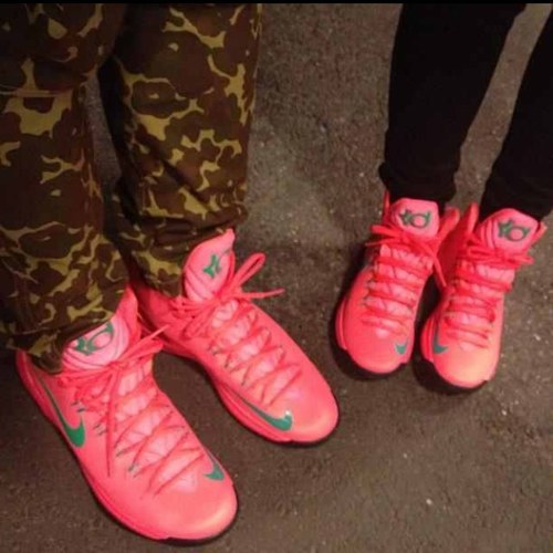 Putting up pics of some of the best shoes in the world