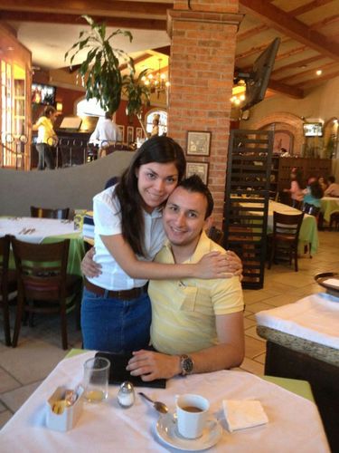 Licenciado en Actuaría, de buen humor, amante de la buena comida y enamorado eterno de las bellas mujeres