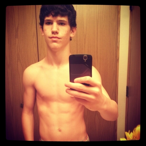 Im am a 9th grader and am into flipping and smoke tricks.