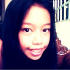 i love to play volyball and badminton