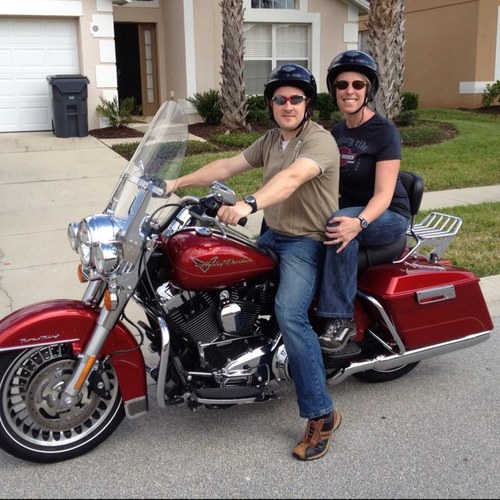 SteHollick's profile picture. Claire's husband, Daniel and Jamie's  dad.