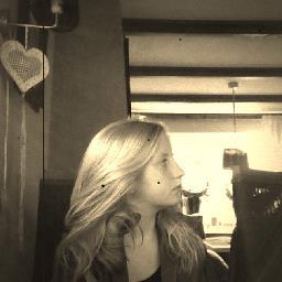hee x