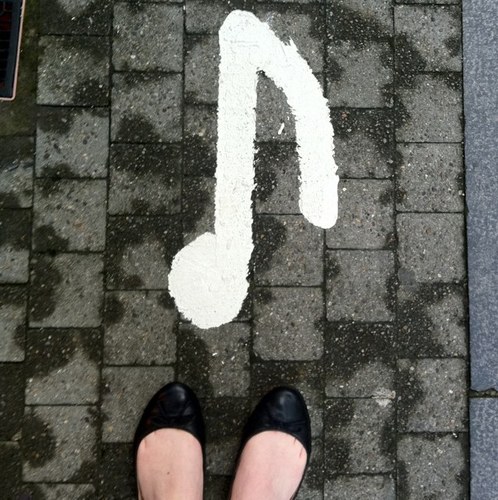 Scottish soprano, music teacher, choir leader, and animateur; periodically forgets twitter exists