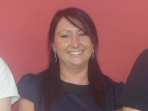 kimbowalshy's profile picture. 