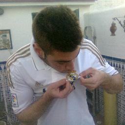 RafaParradoRP's profile picture. Maestro de Educación Física. El alfa y el omega. Propenso a las fiestas y poco más..