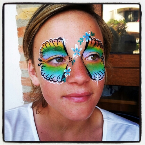 Em_Buckers's profile picture. Face and Body Art