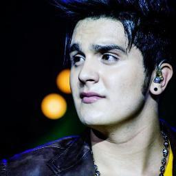Fã Clυbє σficiαlizαdσ nσ diα 21/01/11@luansantana sєgυi αkiє αмσσя'// nãσ нá liмitєs ραяα sєυs sσnнσs . Bαstα αcяєditαя!!!