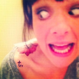 krispaparo's profile picture. follower of Christ, listener of music, chewer of gum, annoyer of sisters, cutter of hair, lover of sunshine