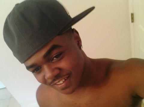 MiddleFingerBOW's profile picture. #teamfollowback S.S.D.D. Same Smoove Different Day