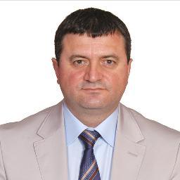 kendi işinde bir hekim