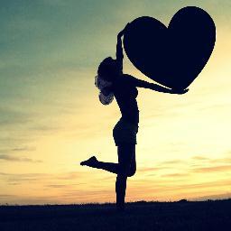 ♥ Klik op de followbutton, en kom in jou eigen #LiefdesWereldje ! ♥ JUST FOLLOW ME ♥ Begonnen op 03-05-2013 ♥