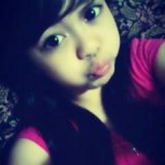 i want to become an ullzang in korea .. xD but im not beautiful enough .. FOLLOW ME I'LL FOLLOW YOU BACK :)