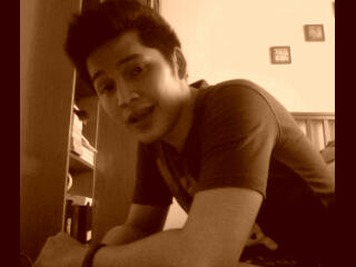 aditya69999's profile picture. Cari bf yg asyik