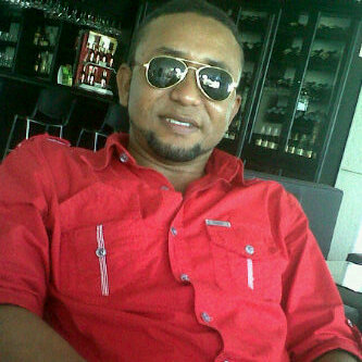 elpoderoso1986's profile picture. 