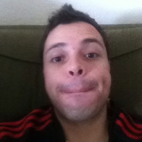 rocarlos09's profile picture. 