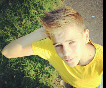 MarcusDiamantik's profile picture. Hi I'm Marcus I like this with my friend, will play 6 instruments and I like to sing and spend time with my brother