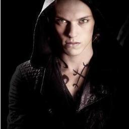 t0biaseatoned's profile picture. Let us all tremble before the horror of Diet Coke. #multifandom