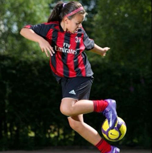 Janelle Hernandez | c/o 2013  | i love soccer ❤⚽