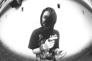 rindiiiiii's profile picture. 