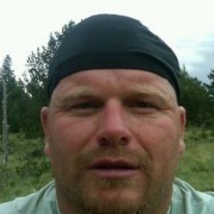 I coach, I mow cemeteries, I lifeguard, I teach PE, I Bike, I look like chuck norris with my beard. Nuff said. oh ya Boomer Sooner